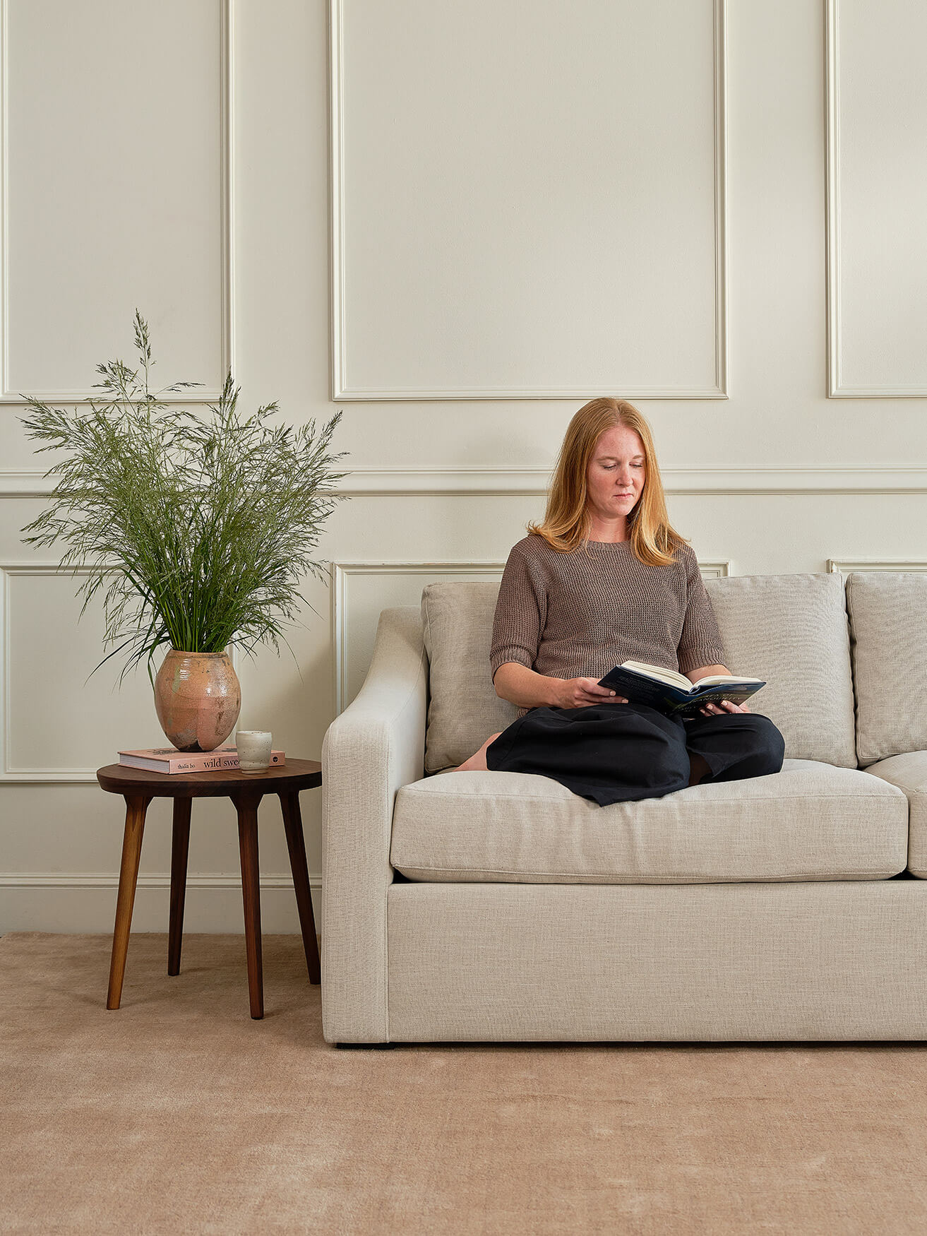 Meera Chaise Sectional in Natural Latex