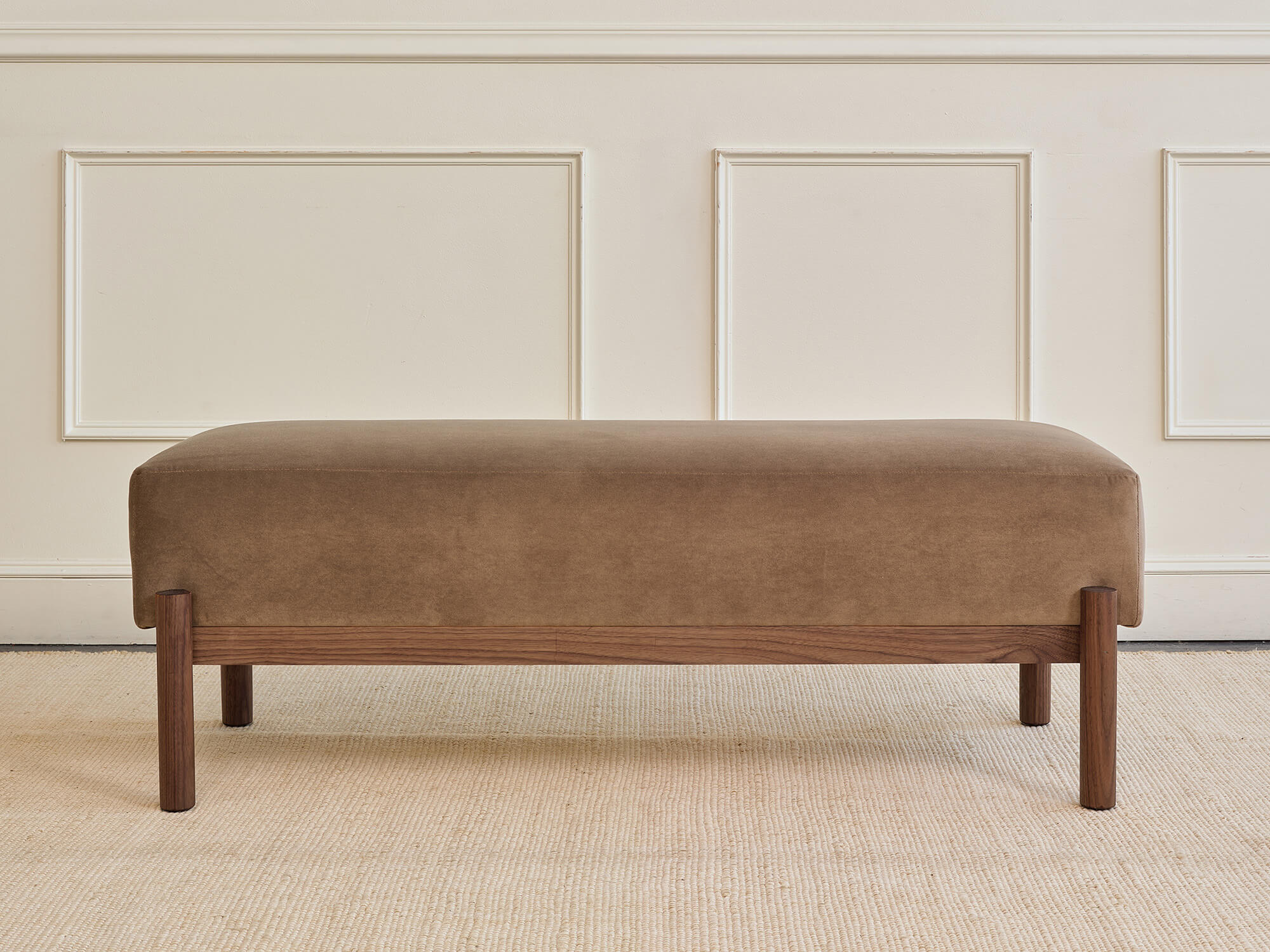 Paloma Bench in Natural Latex